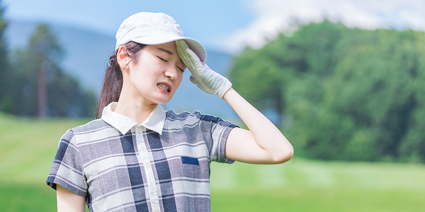 ゴルフ場の暑さ対策｜待ち時間を快適にする日よけ設備とは？