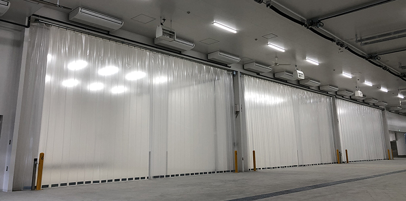 ビニールカーテンの防寒効果は？工場倉庫の活用方法を徹底解説！