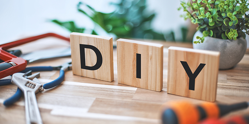 オーニングDIYの不安解消！プロの施工を選ぶ理由